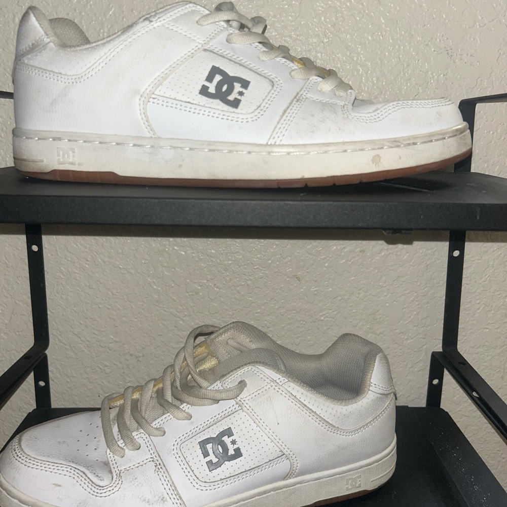 DC White Sneakers